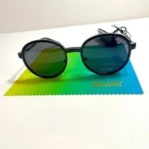 Quay Australia | Accessories | New Quay Australia I See You  display picture 1